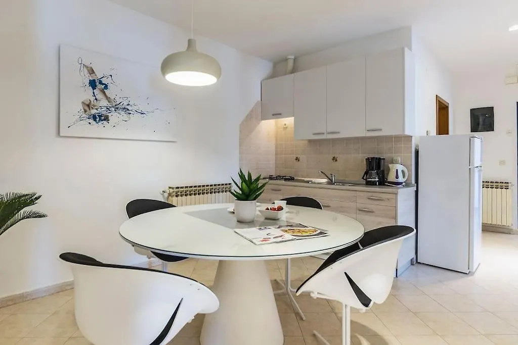 Apartment Zulijani A6 Rabac